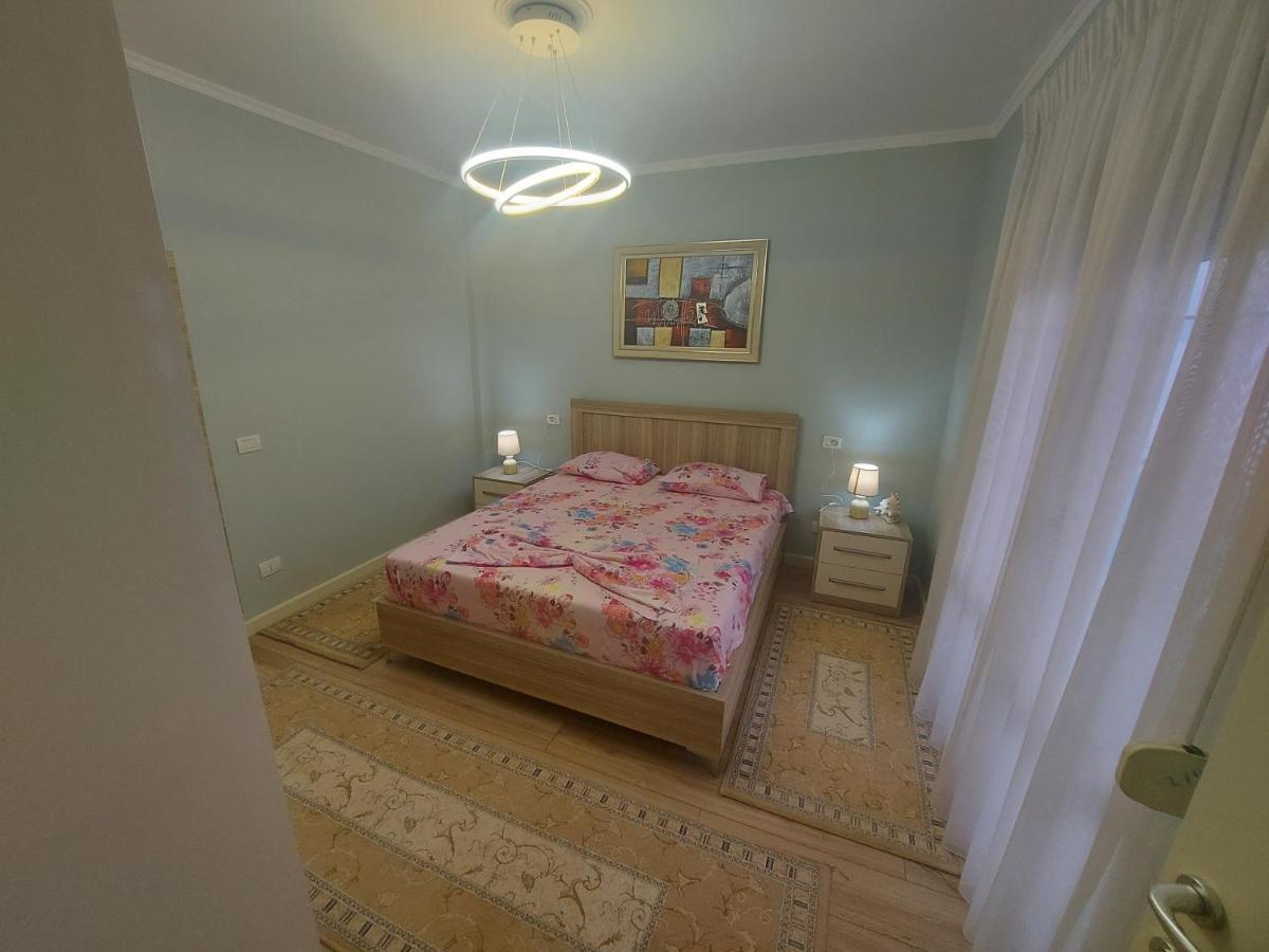 Bral Apartment 6 Дуррес Екстер'єр фото